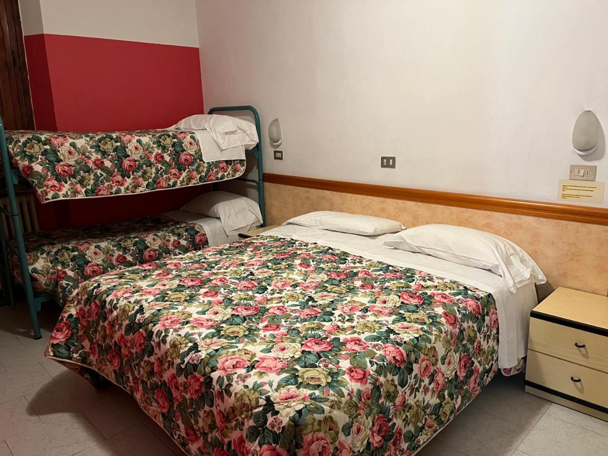Hotel Zucconi Montecatini Terme Buitenkant foto